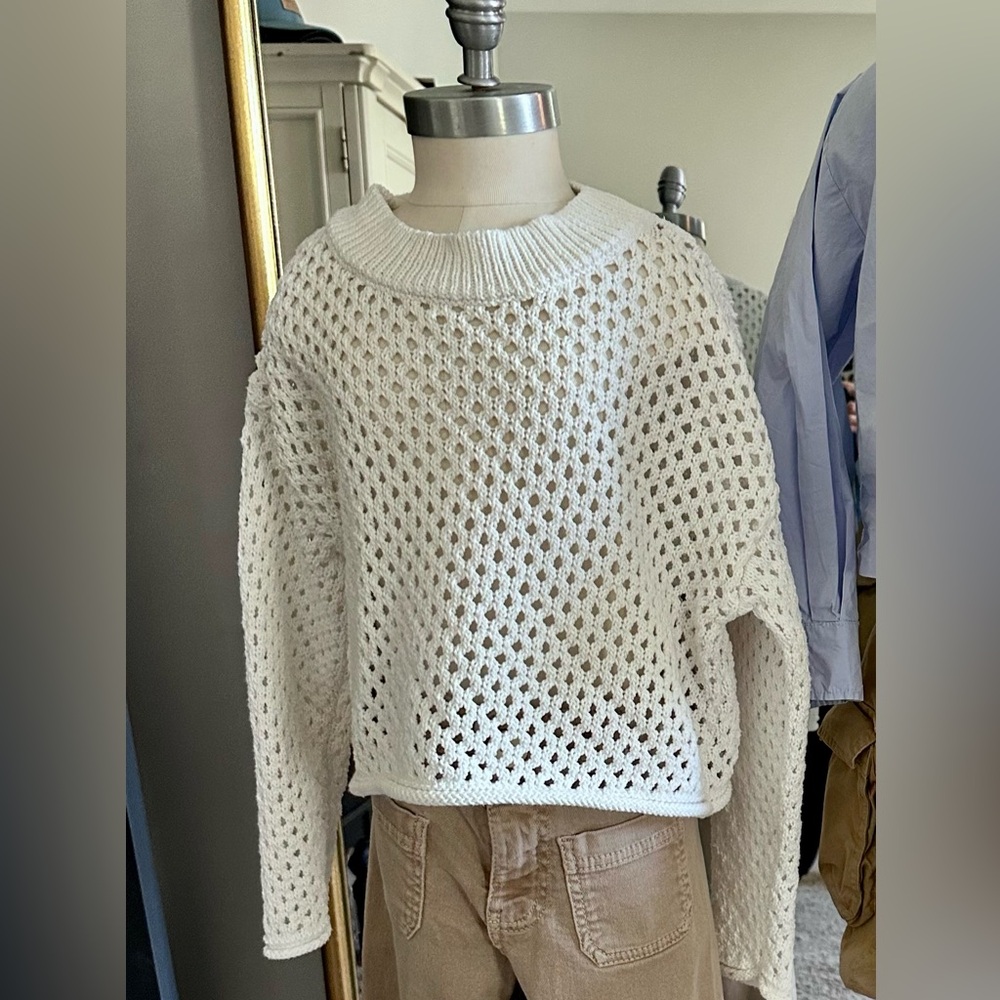 Zara Girls 3-Piece Neutral Outfit Size 8/9 Bundle Sweater Jeans Shorts - Picture 2 of 11